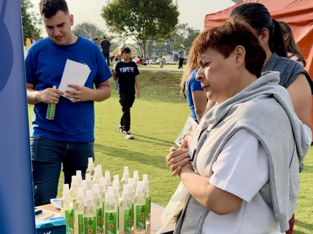 De corazón a corazón: La Propuesta de Bonne Santé en el Family Fest 2024 del Liceo de Cervantes Bonne Sante Stand Elimidol | Bonne Santé Group - Productos para el cáncer y VIH